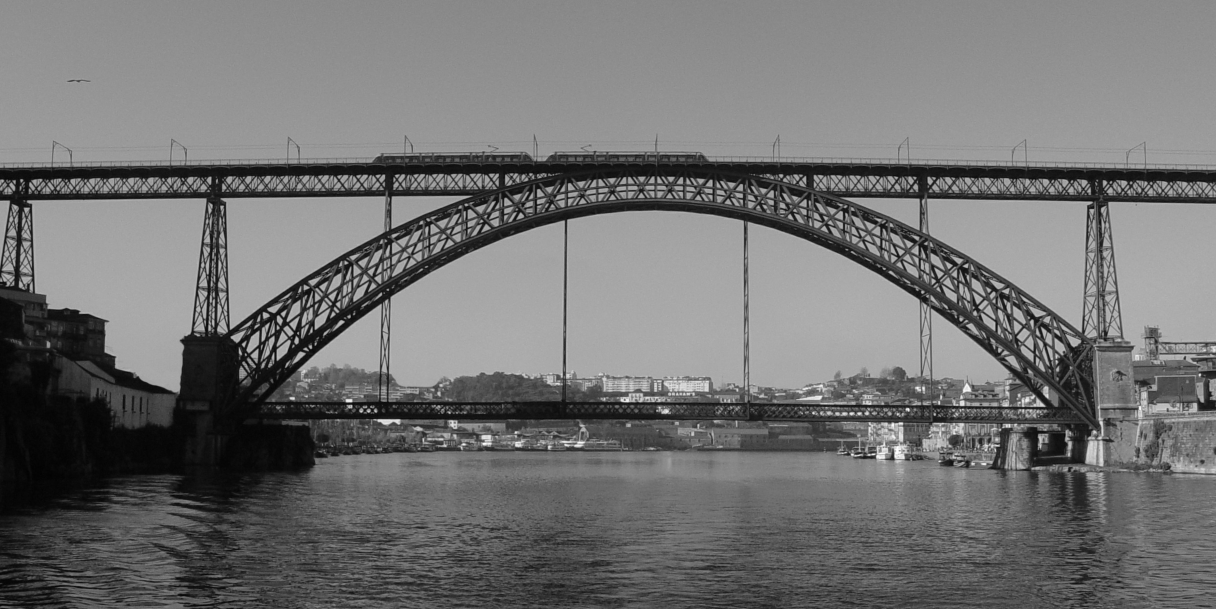 Ponte_D_Luis_Porto-BW